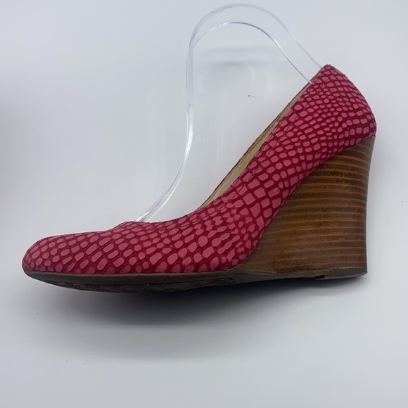 Max studio - Mecca Hot Pink Faux Suede Animal Print Design Wedge Size 8 - Picture 13 of 16